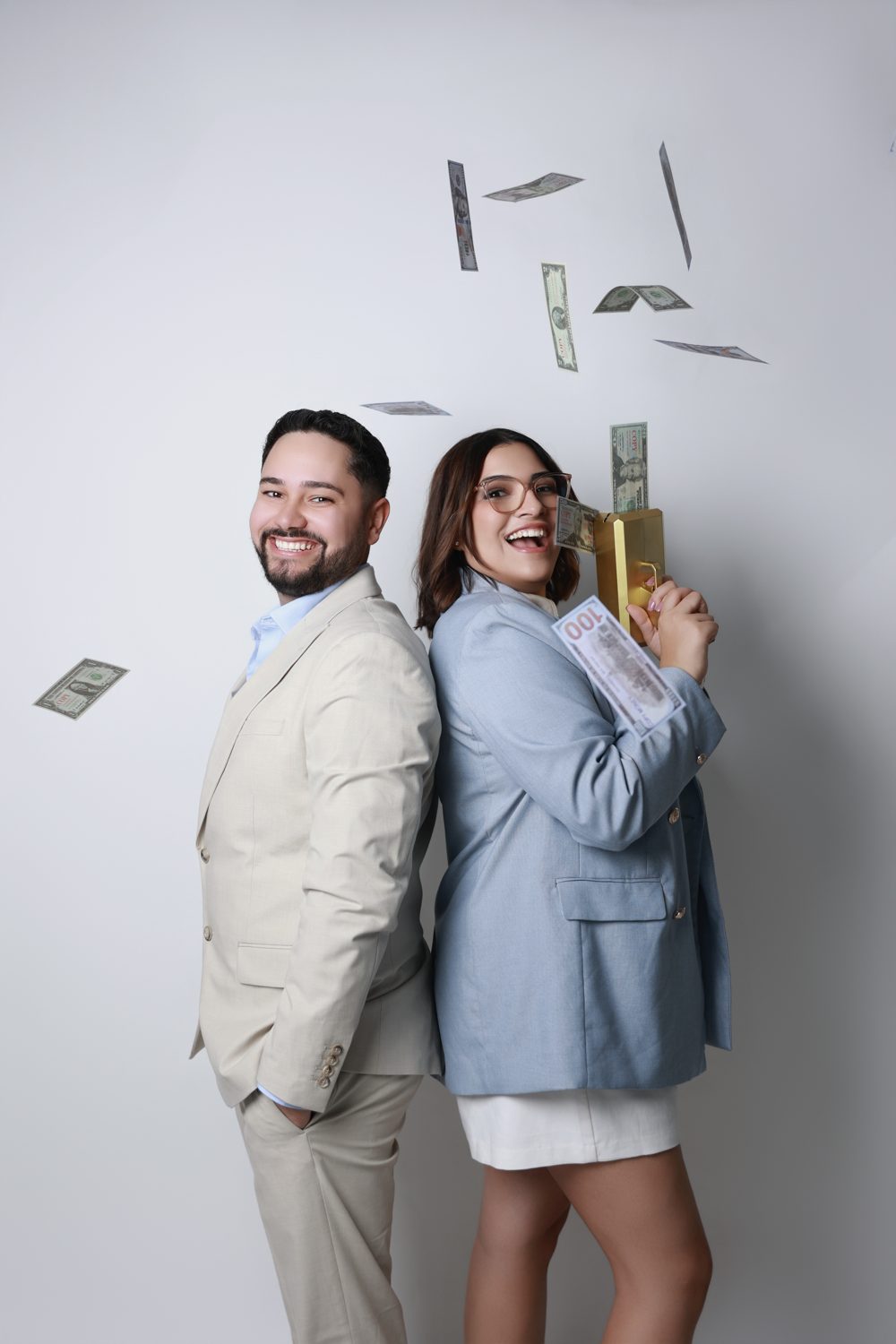 Estela y Carlos, cofundadores de Borinanzas